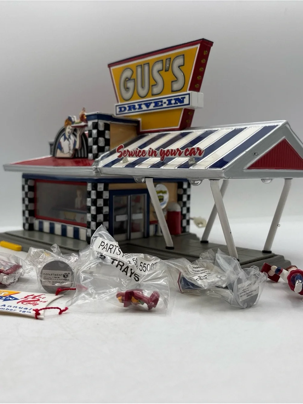 Department 56 2001 Vintage Original Snow Village Gus’s Drive-In Set Of 7 55067